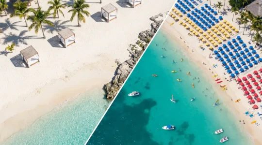 Vue aérienne d'une plage de Punta Cana montrant le contraste entre une zone exclusive calme et une zone touristique bondée